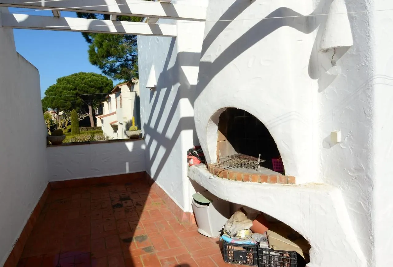 Villa Piverd Del Golf Pals Spanien